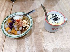 -堂屋糖水店(愚园店)