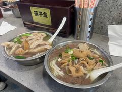 大肠头粉-守英猪脏粉(仓桥街店)