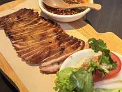 -大头虾越式风味餐厅(光明广场店)