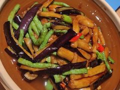 -泥糊破店小酒馆·团建聚餐(南京西路店)