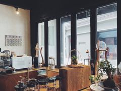 -Metal hands·铁手咖啡