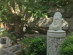 -海口观澜湖火山温泉谷