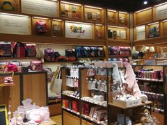 -百新书局(尚悦湾店)