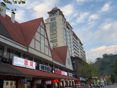 -花水湾第一村温泉大酒店