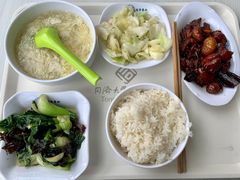 -同济大学本部学苑饮食广场