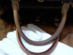 -革瑞斯奢侈品包包护理专家(丹尼斯大卫城店)