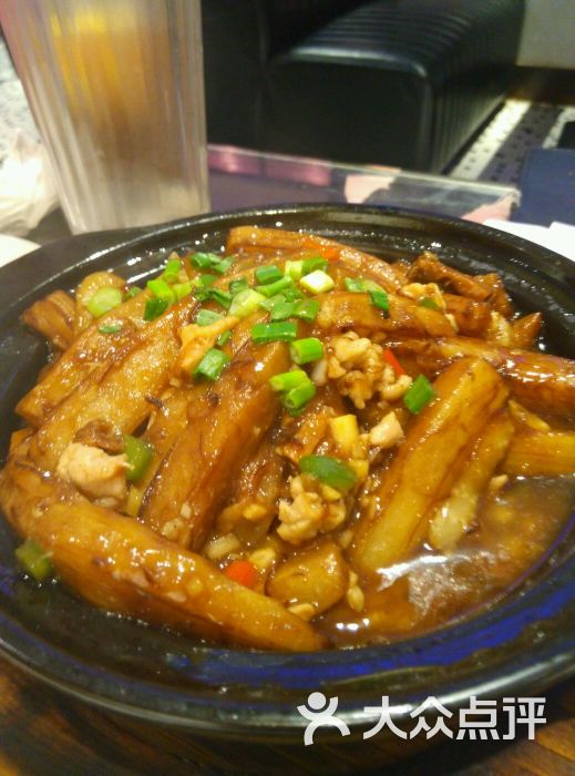 咸鱼鸡粒茄子煲