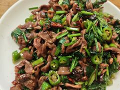 -海派美食·家宴海鲜青岛菜·石锅鲽鱼头(东方城店)