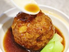 招牌红烧狮子头-浙江大厦西湖公馆餐厅(黄花岗地铁站店)