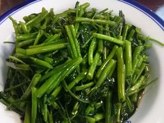 -何氏排骨(左家塘店)