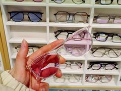 -沫芮眼镜·蔡司官方授权店(人民广场店)