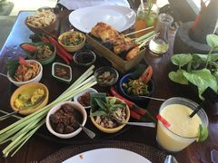 -DiAtas by Art Cafe Bumbu Bali