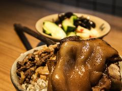 猪脚卤肉饭-红猪卤肉饭(大西洋美食城店)
