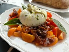 burrata&nbsp;caprese-Fiume福弥意大利餐厅