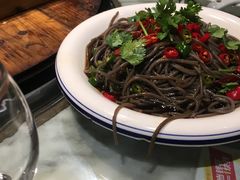 酸辣蕨根粉-船梆煮•蒸汽海鲜·生腌干蒸(五四广场店)
