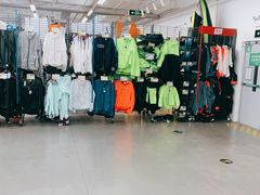 -迪卡侬(燕山店)