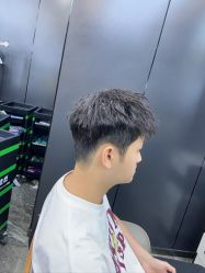 -藤野造型·专业烫染店