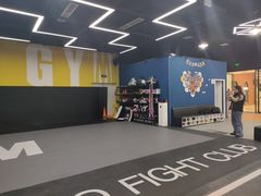 -成杰格斗·拳击·柔术·防身术(建设路店)