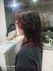 -镁连社·美联社