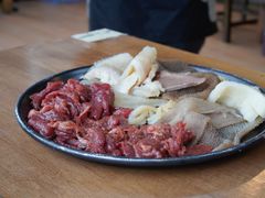 -小志家.鲜牦牛肉牛杂火锅野生菌汤锅