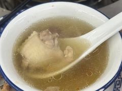 -威邵鸡煲(西华路总店)