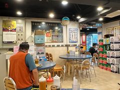 -荣发茶餐厅(龙琛路店)