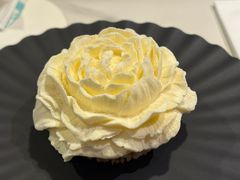 -潮一不贰·法式甜品·生日蛋糕·西式简餐(外滩店)