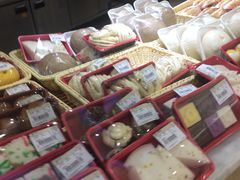 -金鹰超市(国际购物中心新街口店)