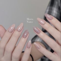-情同手足美甲美睫
