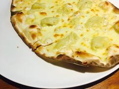 -JINNS锦时 steak&pizza(浸信会礼拜堂旧址店)