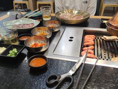 -臻牛烤肉