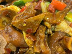 -江城燕子大排档(江汉路步行街店)