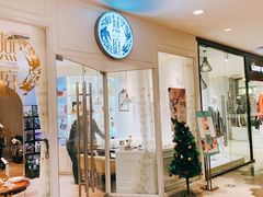 门面-燕庭·纯燕窝·甜品下午茶(南京西路店)