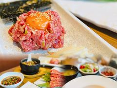 -炼火烤肉店