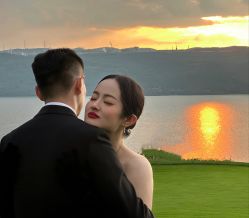 -乐派诗婚纱摄影