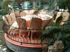 -九尊食上(生态园林酒店)