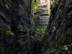 -梭布垭石林景区