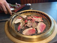 -铭牛烧肉·和牛海鲜自助(高新月牙湖店)