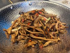 -坛宗剁椒鱼头(河西王府井店)