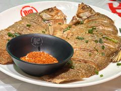 -肥肥虾庄·金牌油焖大虾(首义路店)