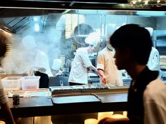 -蝴蝶里·粤菜·点心(滨江龙湖店)
