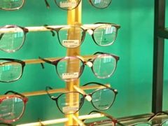 -Trend1881视光·蔡司视觉(领展广场店)