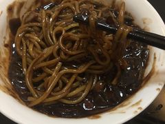-桃园中华料理炸酱面(燕儿岛路店)