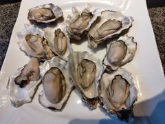 肥美的生蚝-渔民船说·北塘海鲜·天津菜·海肠捞饭(北塘古镇店)