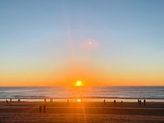 -怀托摩萤火虫洞