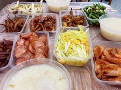 绿豆粥-蓝精灵饺子店