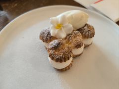 云朵香草奶油泡芙-Entrecôte 法国牛扒馆(保利·时光里店)