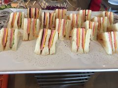 -荣誉国际酒店-云顶旋转餐厅