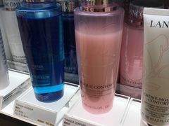 -关西国际机场直营免税店