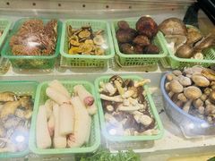 -野菌园·野生菌火锅首创第一家(关兴路总店)